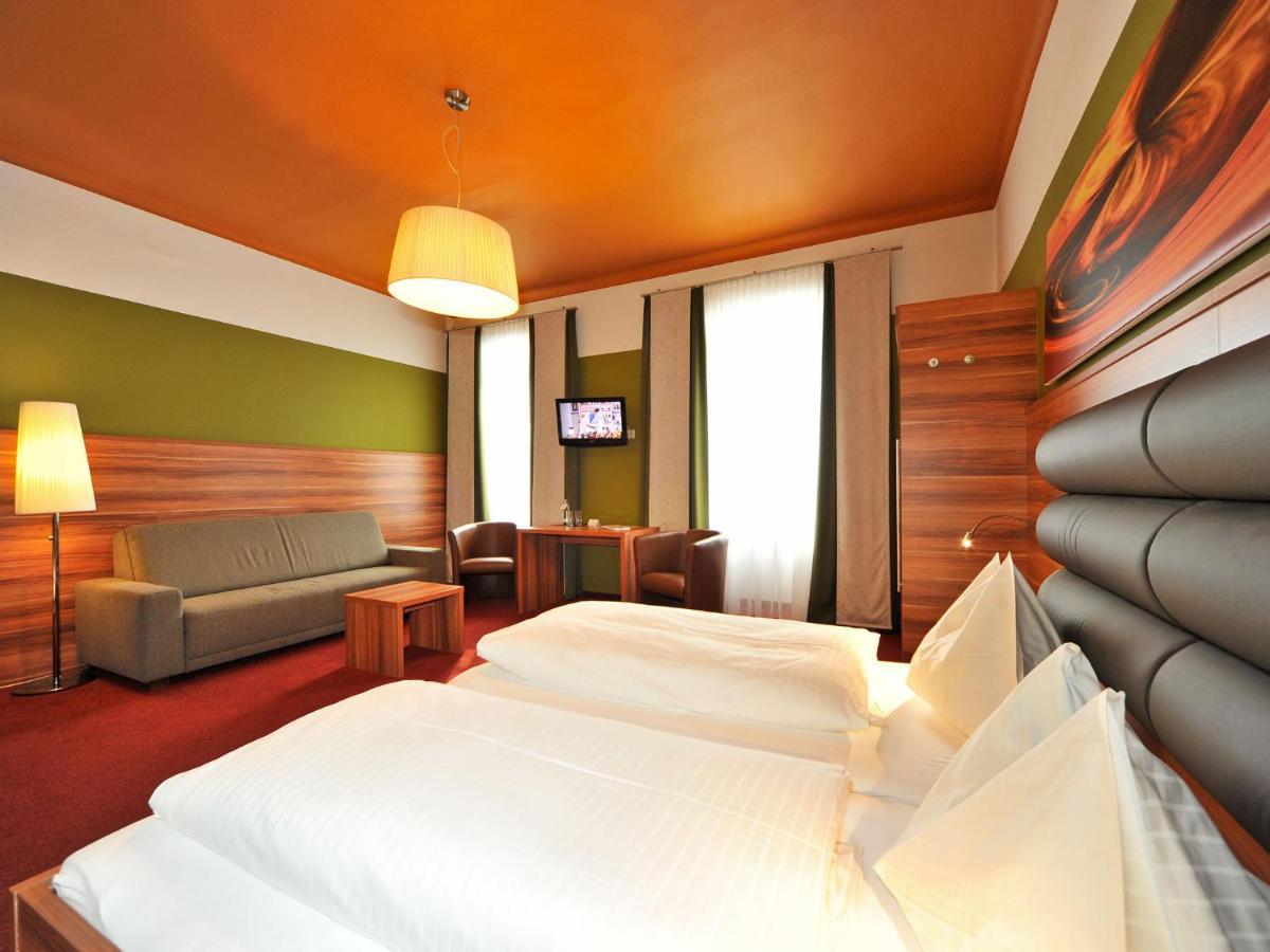 Hotel Ertl & Restaurant El Venado 스피탈안더드라우 외부 사진