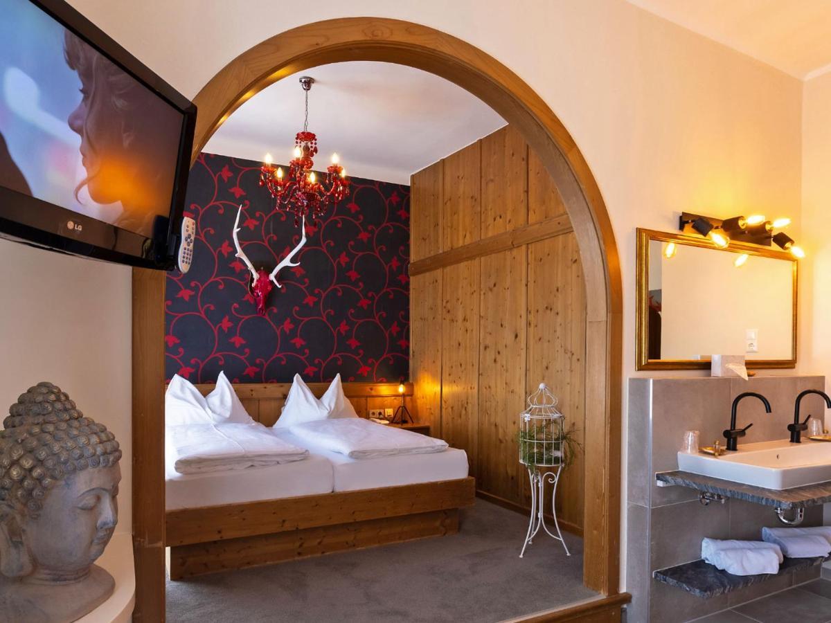 Hotel Ertl & Restaurant El Venado 스피탈안더드라우 외부 사진