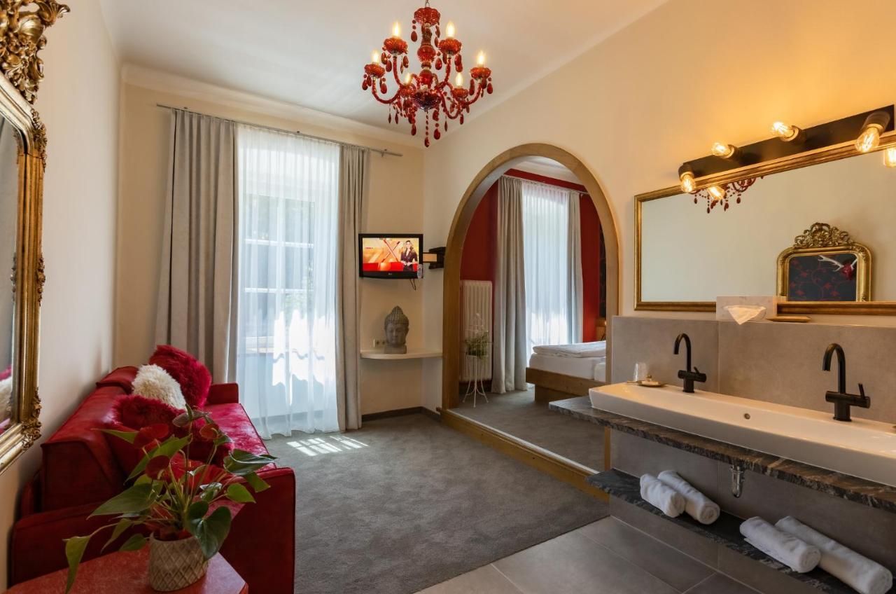 Hotel Ertl & Restaurant El Venado 스피탈안더드라우 외부 사진