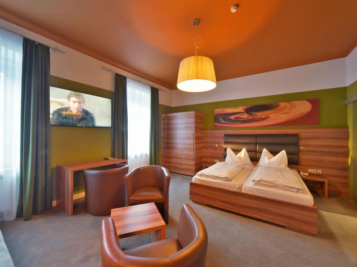 Hotel Ertl & Restaurant El Venado 스피탈안더드라우 외부 사진